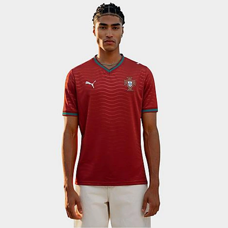 Men's Puma Portugal 2026 Home Soccer Jersey in Club Red/Green Lagoon Size: Small