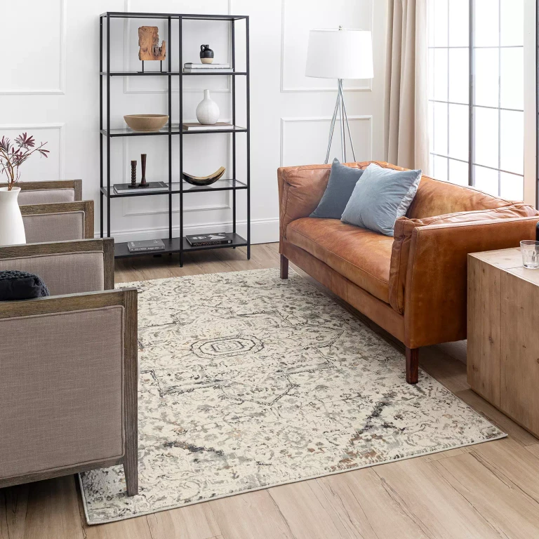 Cleo Icarus Cream Area Rug, 3'9'x6':- 3'9'x6'