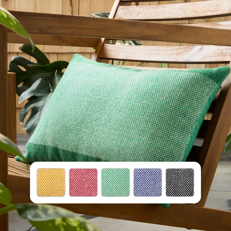Alara Solid Border Indoor/Outdoor Decorative Pillow:- Green/Ivory, 14' x 20'