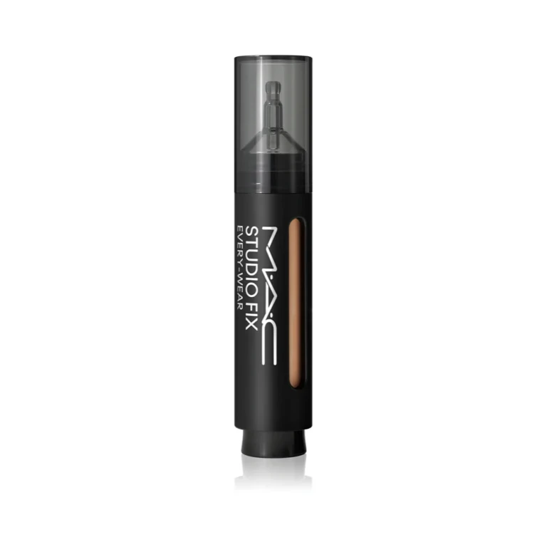 Mac Cosmetics Cream Concealer and Makeup in One Studio Fix (Every-Wear All-Over Face Pen) 12 ml - Shade: Nc37