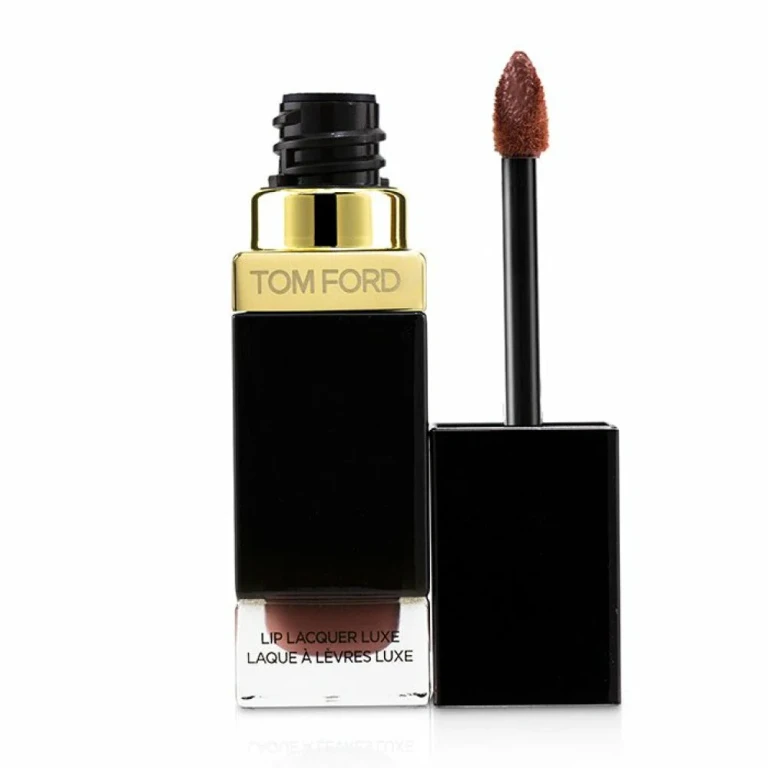 Luxe Vinyl Matte Rouge à Lèvres Liquide 01 Insinuate