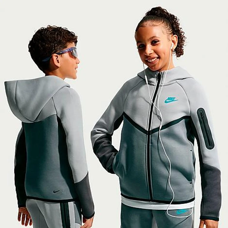 Boys Big Kids Sportswear Tech Fleece Full-Zip Hoodie in Light Smoke Grey/Smoke Grey/Anthracite Size: Small