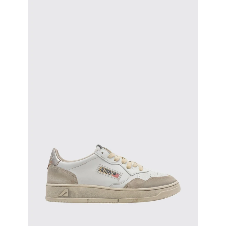 Medalist Low Super Vintage Calfskin Sneakers with Worn Effect (AVLMLS75)