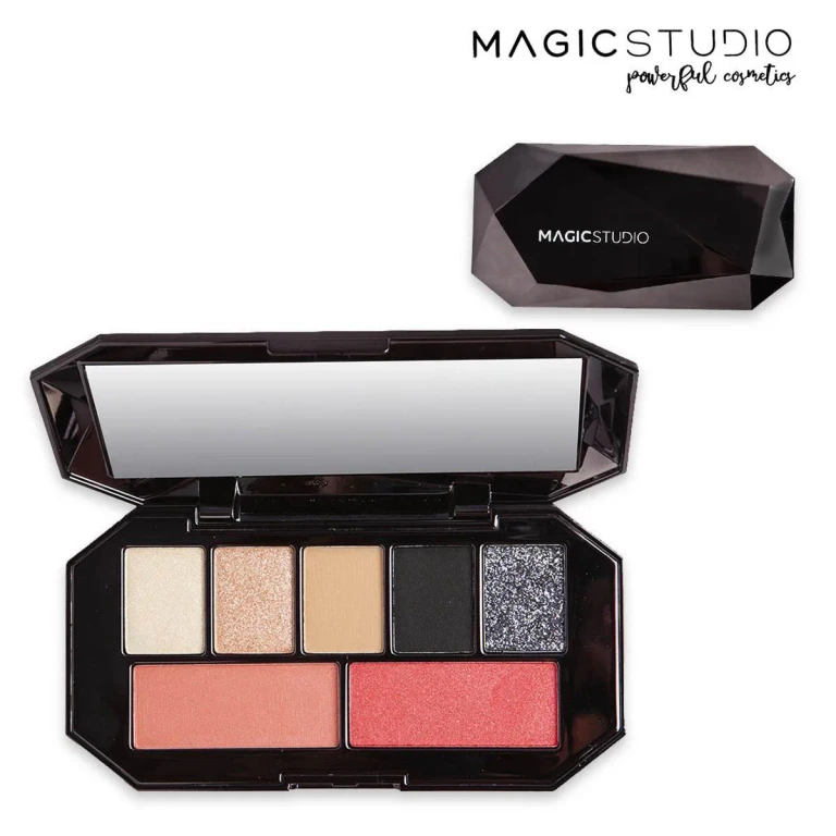 Black crystal palette Magic Studio