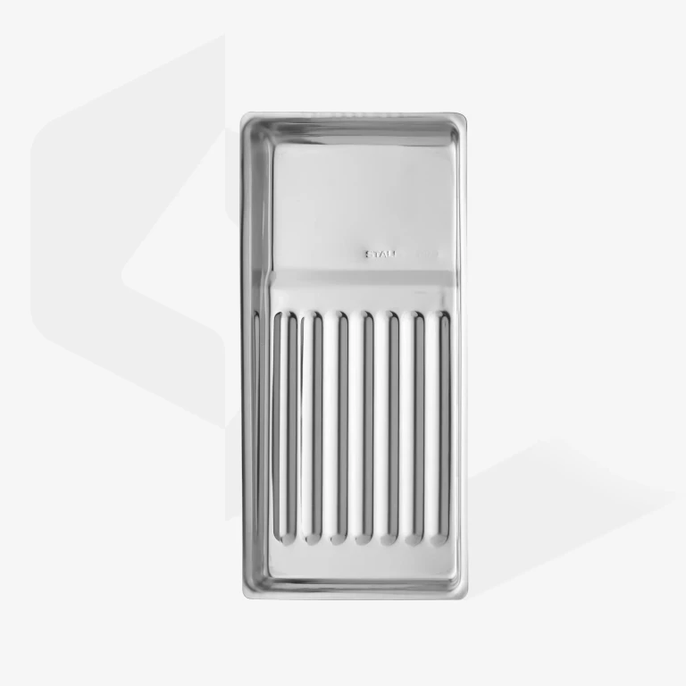 Expert 10 type 1 - Stainless steel tray on a spatula