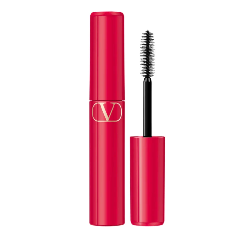 Magnificent Volumizing Mascara 01 Black 10 ml
