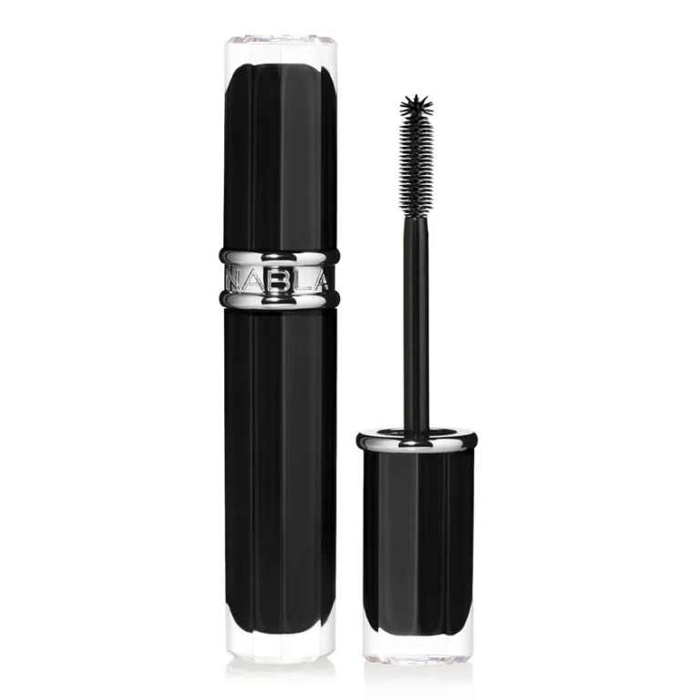 Beyond Bold 睫毛膏 黑色墨水