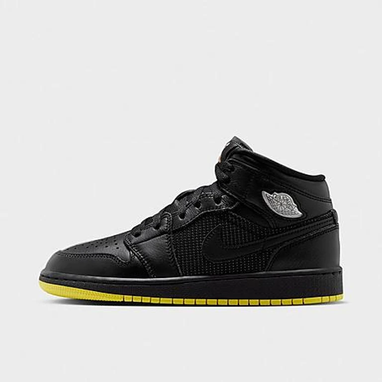 Big Kids Air Retro 1 Mid SE Casual Shoes in black/silver-opti ye Size: 3.5