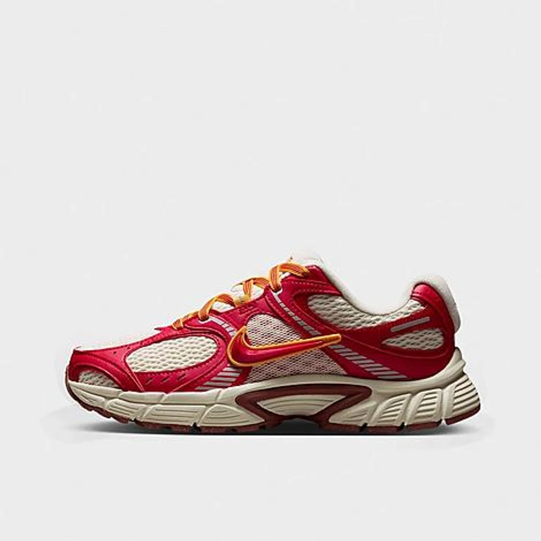 Women's V5 RNR Casual Shoes in University Red/Coconut Milk/University Gold Size: 5.0