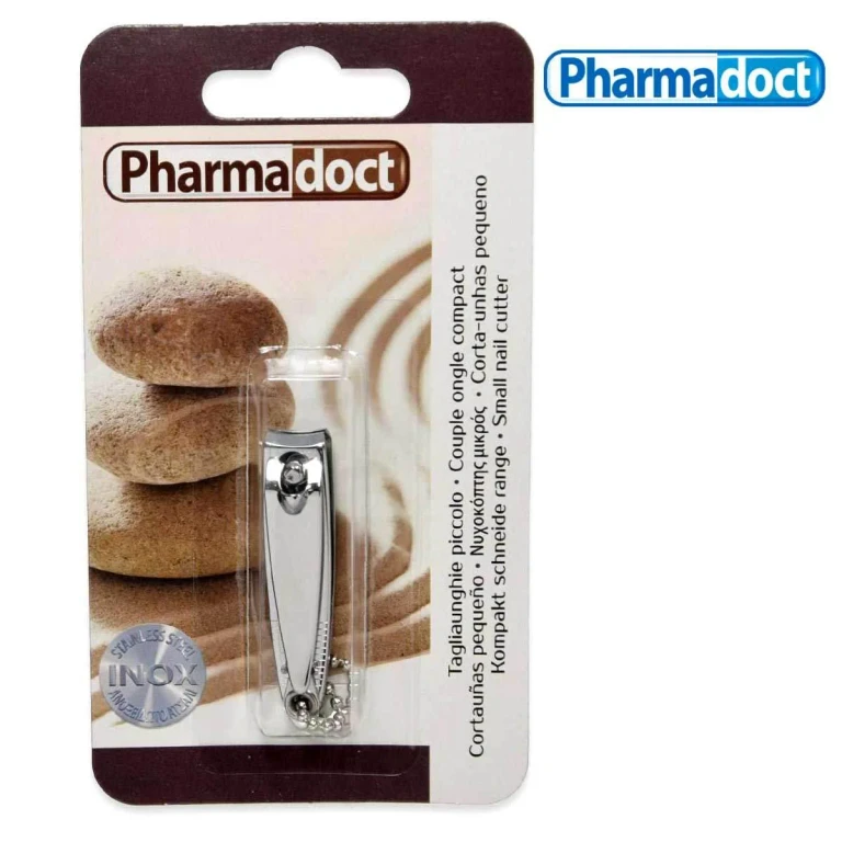 kleiner Nagelknipser in Blisterverpackung