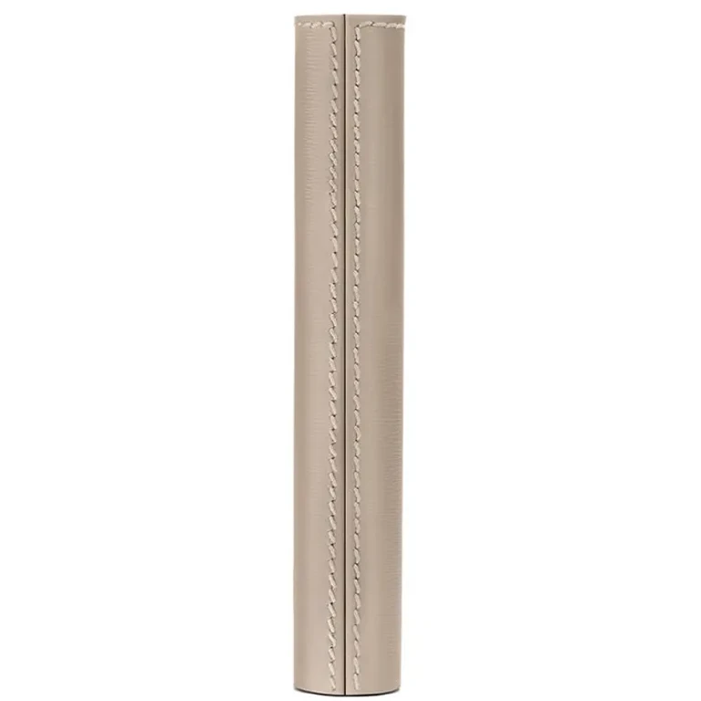 Beige leather case La Bouche Rouge