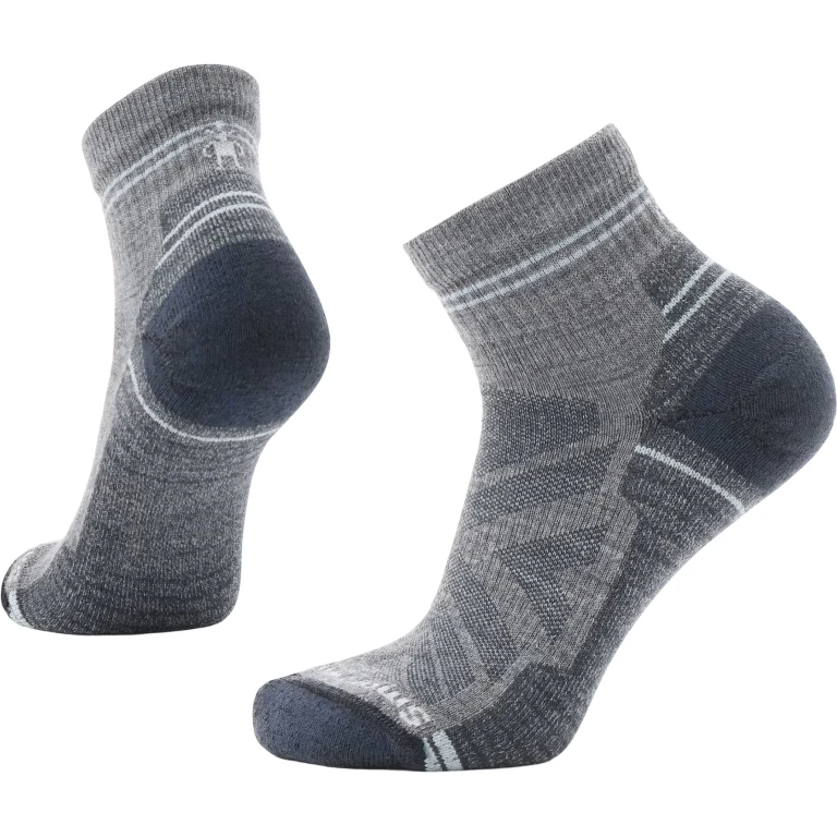 Performance Hike Light Cushion Ankle Socks - Women's