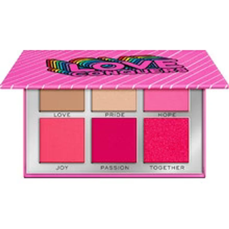 Love Conquers Eyeshadow Palette 6.6g
