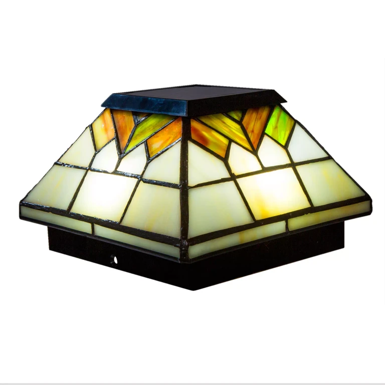 5' x 5' Stained Glass Wellington Solar Post Cap