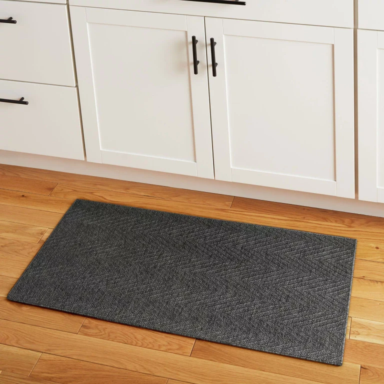 Pax Herringbone Textured Machine Washable Area Rug:- 2'11'x4'11', Black, Rectangle