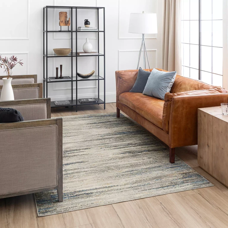 Cleo Orpheus Light Grey Area Rug, 5'3'x8':- 5'3'x8'