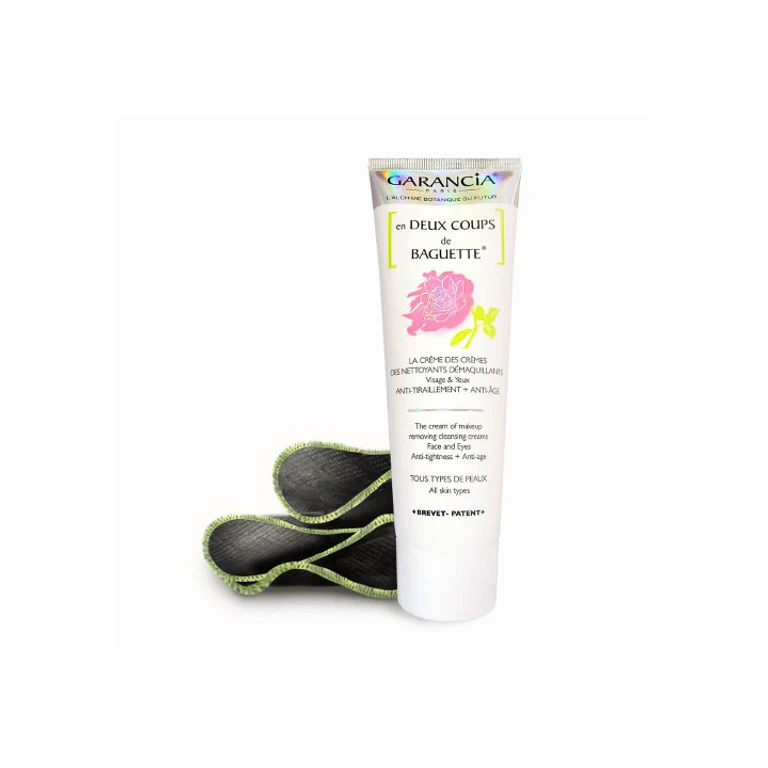 In Two Strokes of the Wand Make-up verwijderende crème met rozenbloemenwater
