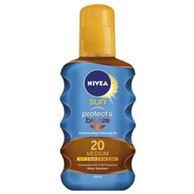 Nivea Protective and tanning sun oil SPF 20 bottle of 200 ml
