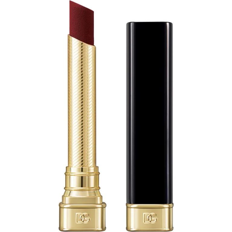 Dolce&Gabbana Classic My Comfy Matte mattifying lipstick for a long-lasting effect color MY 27.01 1.6 g