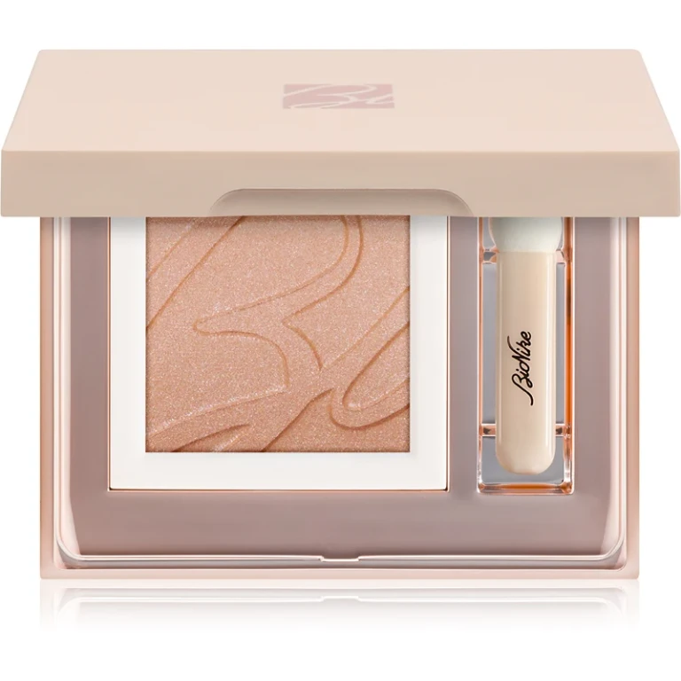 Color Silky Touch Satin Effect Eyeshadow with Applicator 416 Caramel 3 g
