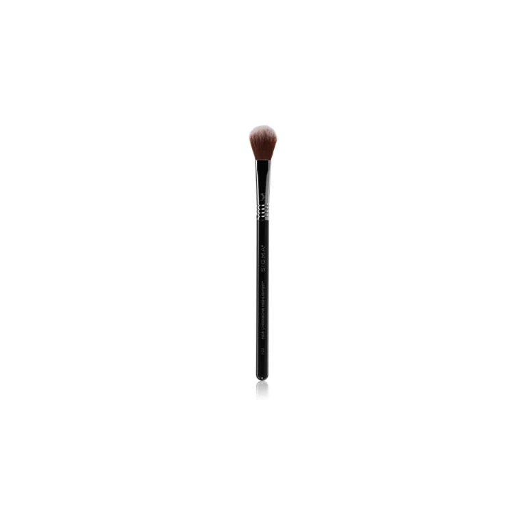 F03 High Cheekbone Highlighter Brush