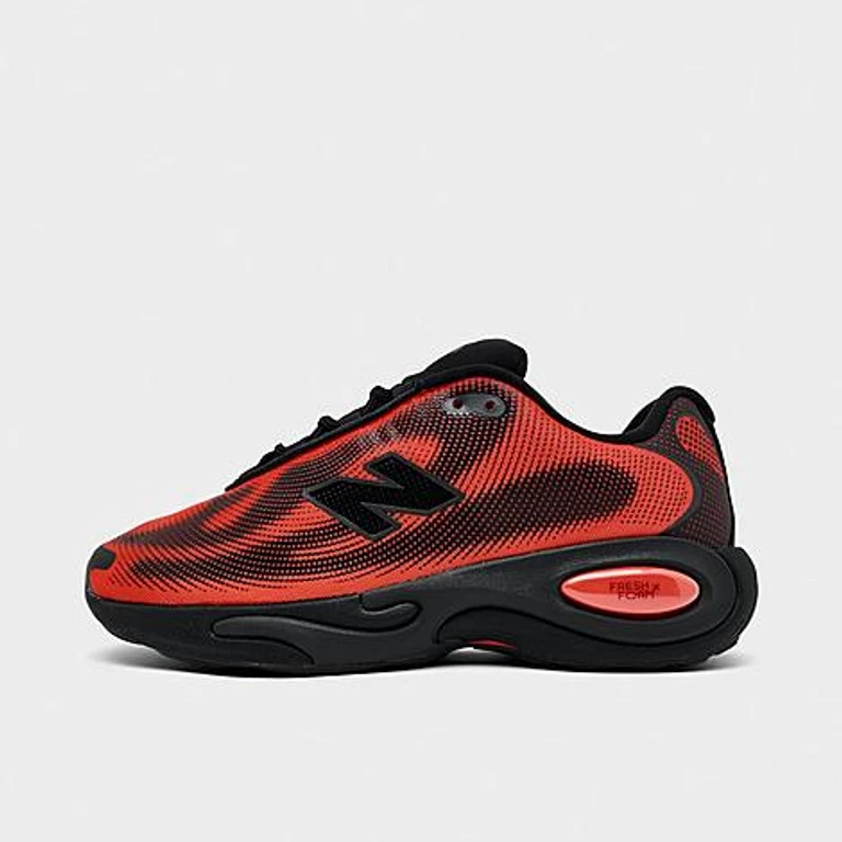 Men's AC Runner Running Shoes in Black/Red Size: 7.5