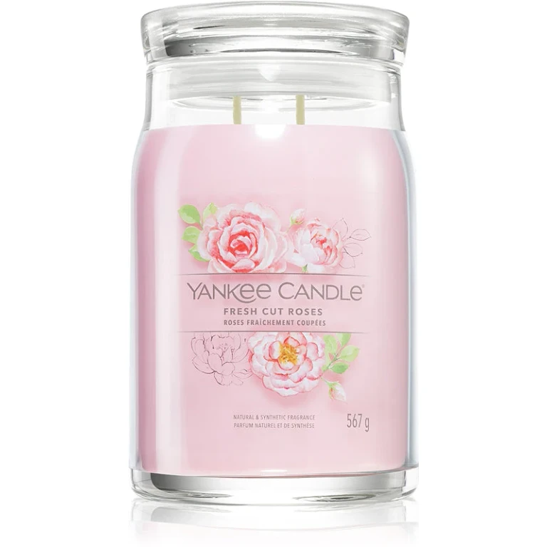 Fresh Cut Roses Signature candle - 567g