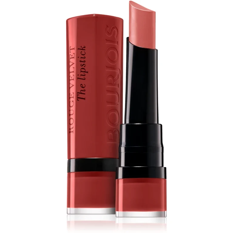 Red Velvet mattifying lipstick color 12 Brunette 2.4 g