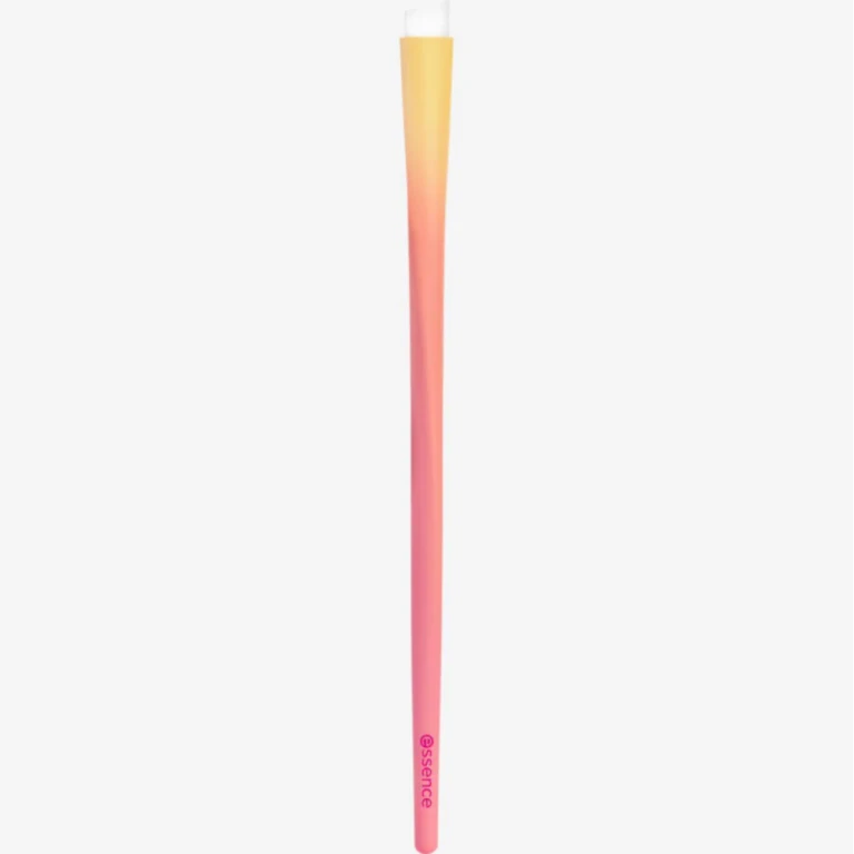 essence BRUSH IT LIKE IT'S ART eyebrow brush 01 Brows On Fleek Like A Masterpiece!