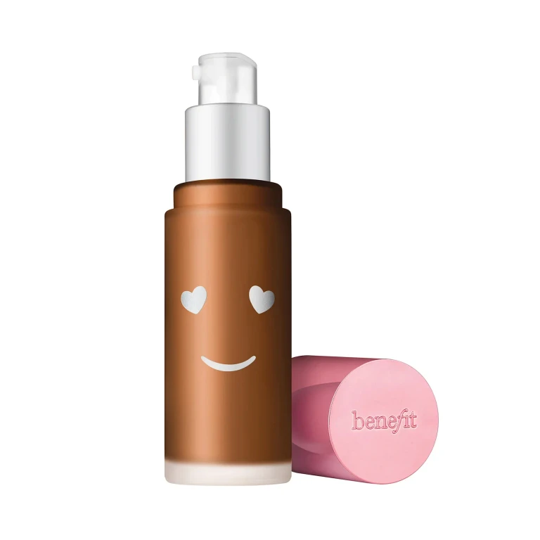 Hello Happy 光采亮泽粉底液 SPF 15