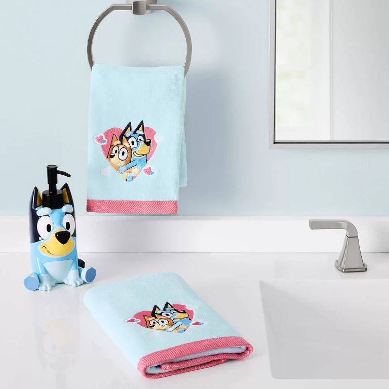 Bluey Valentine 2-Pack hand Towel & Lotion Pump Set:- Bluey