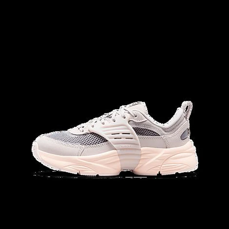 Big Kids Trunner O/S Casual Shoes in Light Iron Ore/Smoke Grey/Chalk Size: 3.5