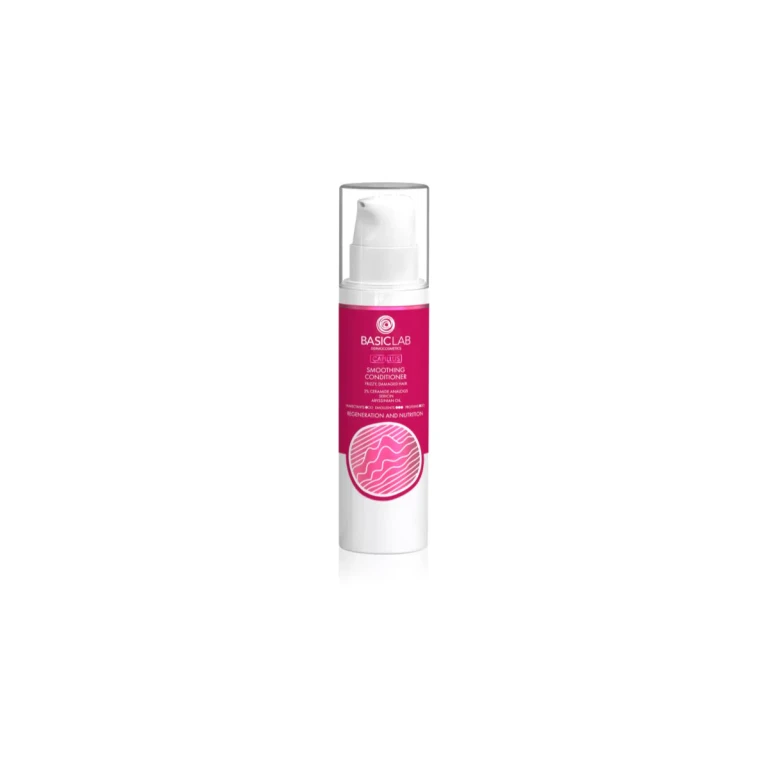 Dermocosmetics Capillus Smoothing conditioner for unruly and frizzy hair 250 ml