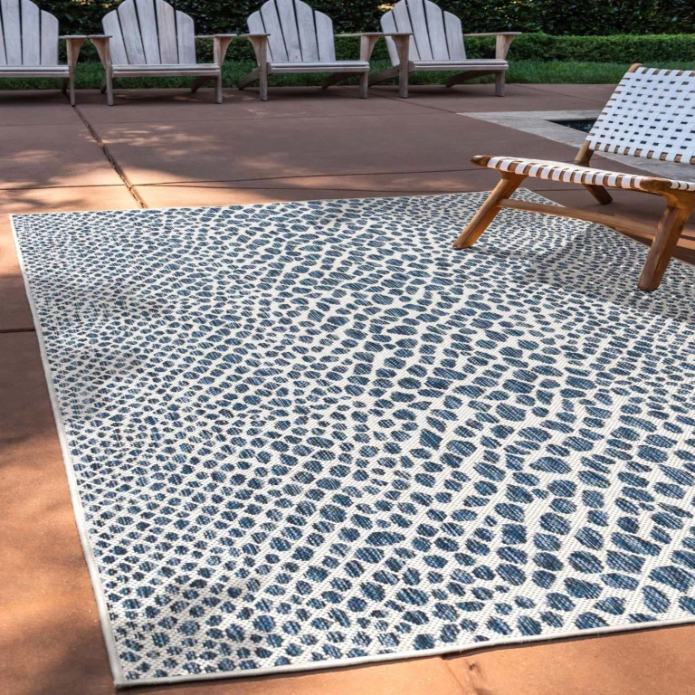 Cape Town Outdoor Rug:- Blue, 5'3' x 8'