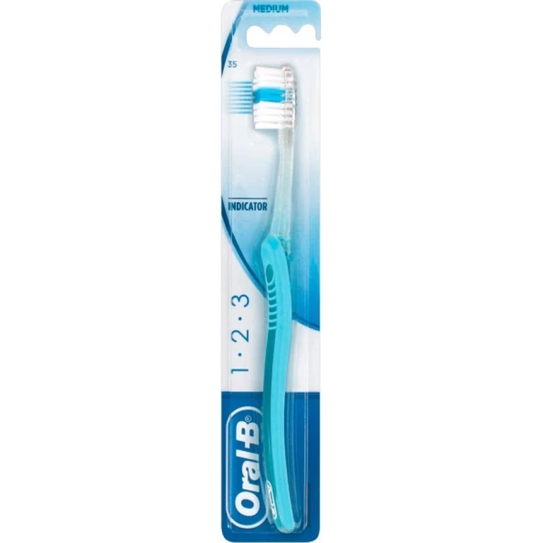 Oral-B Indicator Toothbrush 35 Medium Bristles