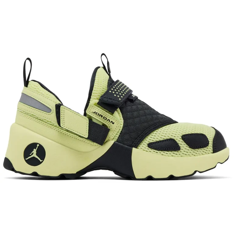 [hq2164-302] Womens Air Jordan Trunner Lx 'luminous Green'