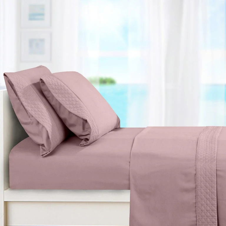 Quilted 4-Piece Sheet Set, Premium Hotel Quality