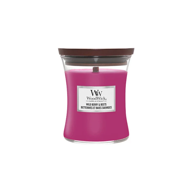 Wild Berry & Beets medium scented candle jar 275 g