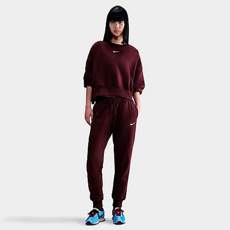 Women's Sportswear Phoenix Fleece Oversized Crewneck Sweatshirt in Burgundy Crush/Sail Size: XS