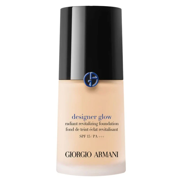 DESIGNER GLOW - Revitalizing Illuminating Foundation 1