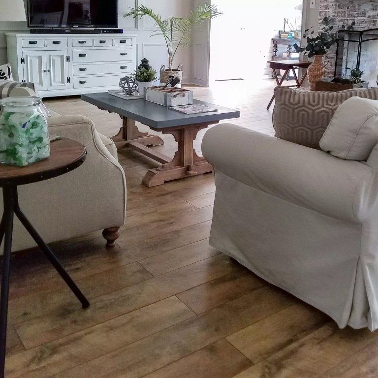 Barnwood Spill Defense Laminate Flooring:- 1 Pack - Club Pickup
