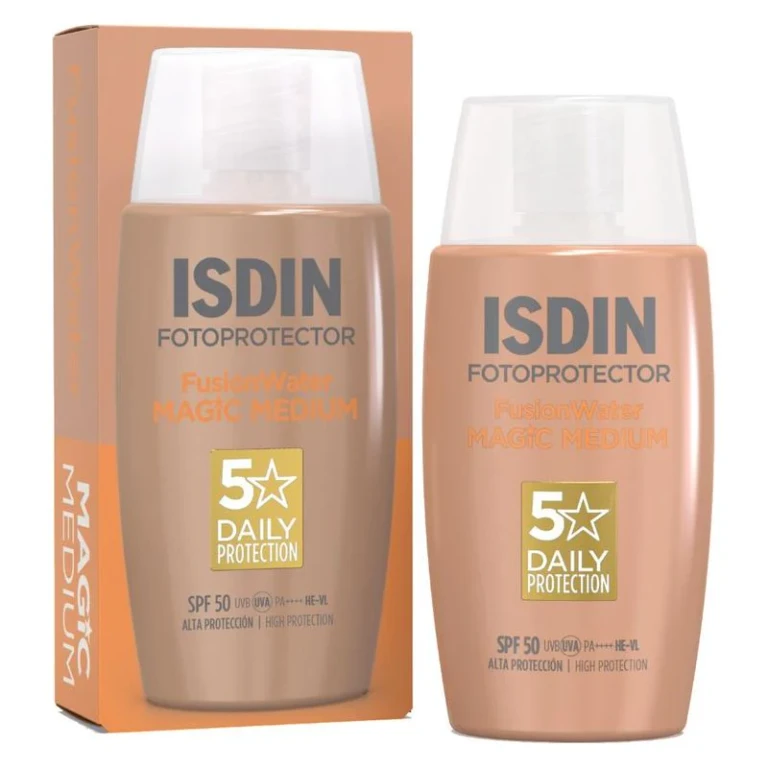 Fotoprotector Fusionwater Magic Medium Spf 50 50 Ml ultra-light