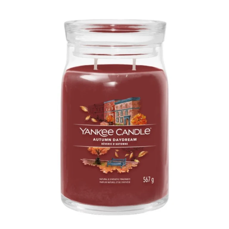 Autumn Daydream Signature candle - 567.0 g