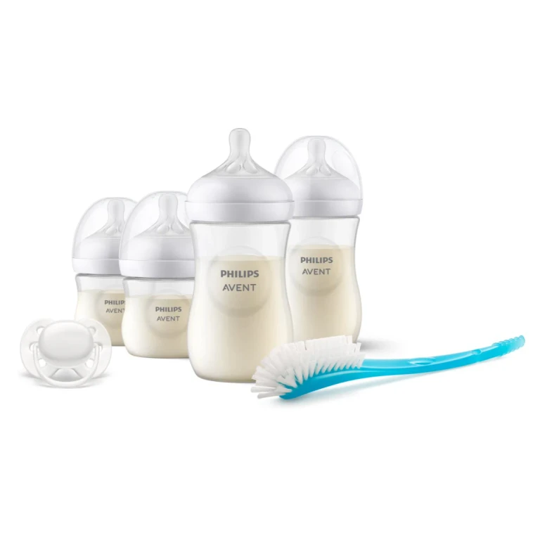 Philips Avent Natural Response Newborn Gift Set 0 months + 2x125 ml bottles + 1 month + 2x260 ml bottles + Ultrasoft pacifier + cleaning brush