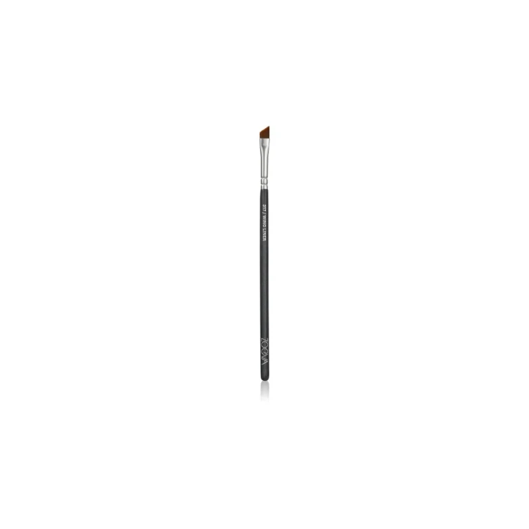317 Wing Liner Beveled Eyeliner Brush