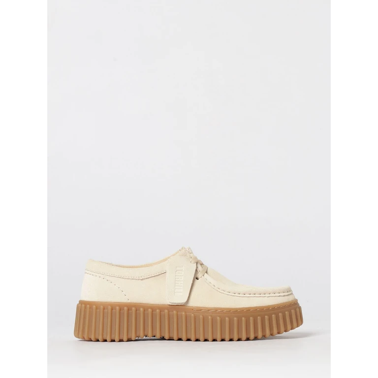 Torhill Bee Derby in Suede (26183642BEIGE)