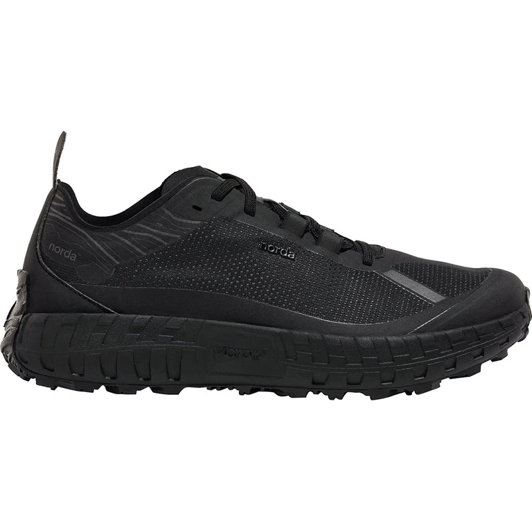 001 Stealth Black Seamless Trail Running Shoes - Women's