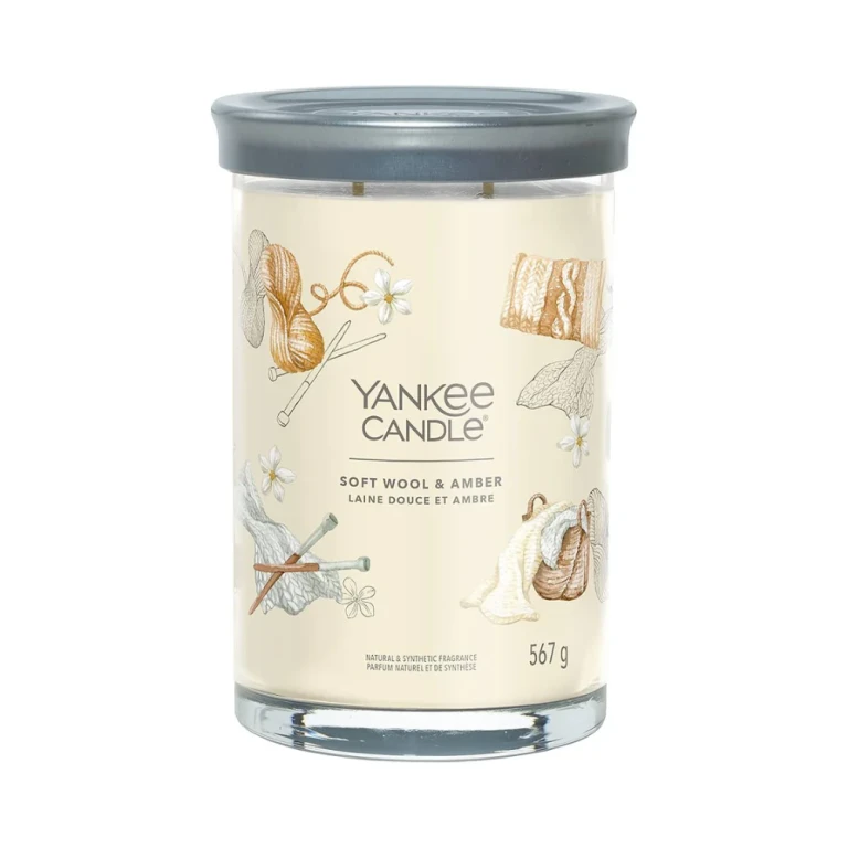 Tumbler Candle Signature in soft wool and amber 567.0 g