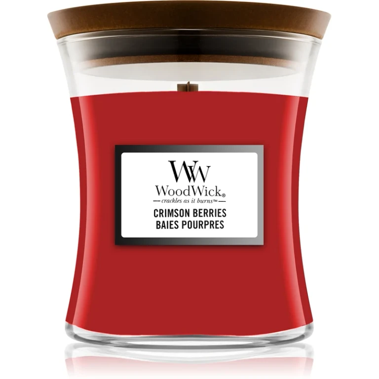 Crimson Berries jar scented candle 85 g