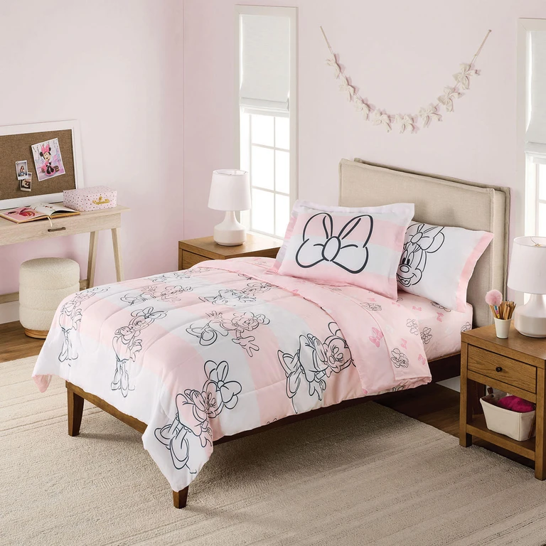 Licensed Kids Bed-in-a-Bag - Twin/Minnie Mouse:- Twin, Minnie Mouse